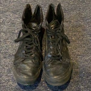 Black Leather Vans Off The Wall